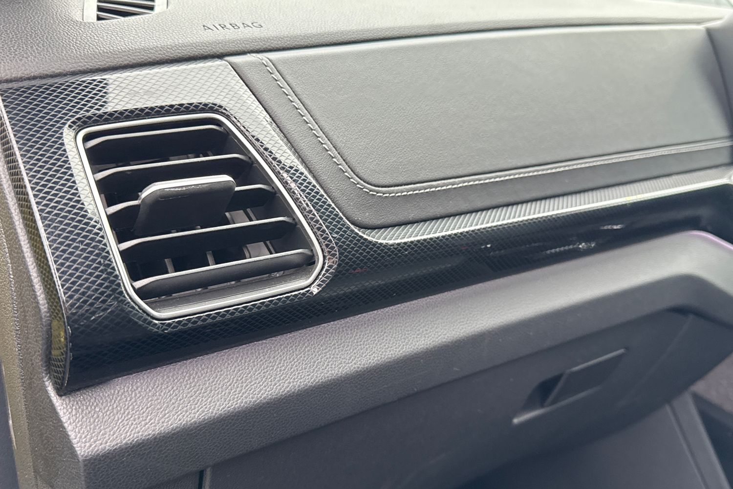 Used Volkswagen T-Cross 2024 for sale - 77348487: Photo 30