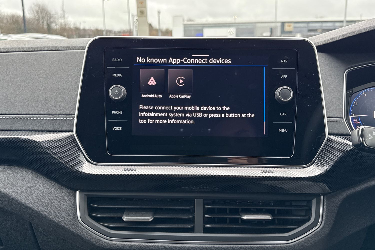 Used Volkswagen T-Cross 2024 for sale - 77348487: Photo 40