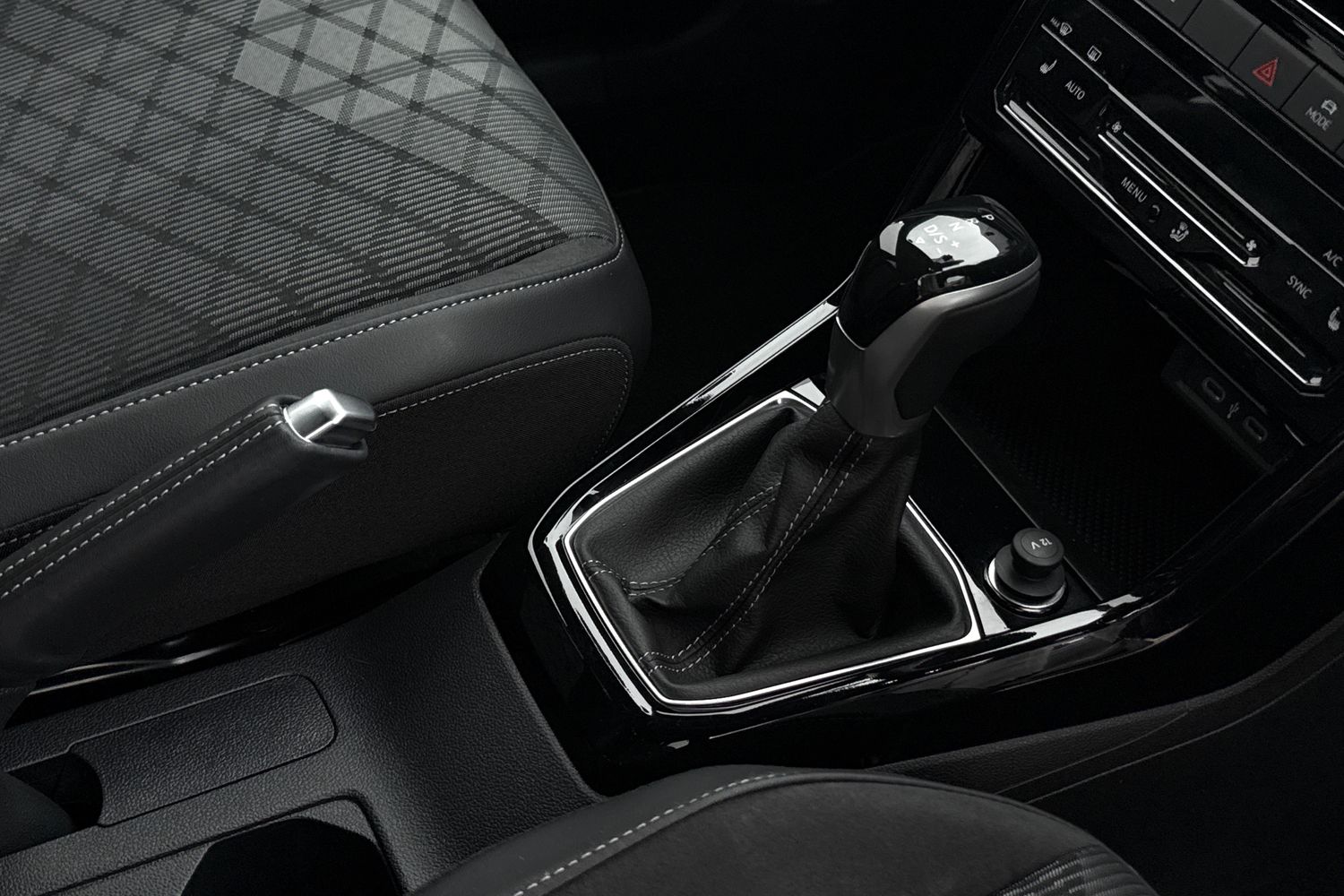 Used Volkswagen T-Cross 2024 for sale - 77787505: Photo 23