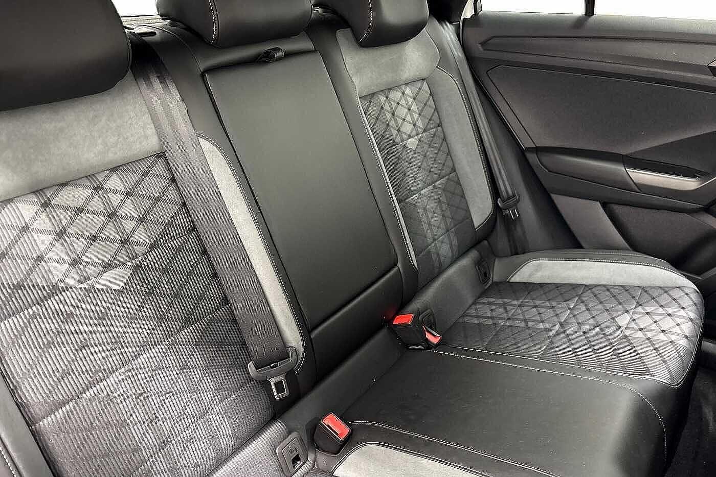 Used Volkswagen T-Roc 2025 for sale - 76558221: Photo 9