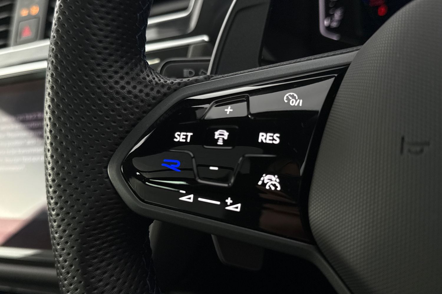 Used Volkswagen Tiguan 2023 for sale - 76685732: Photo 38