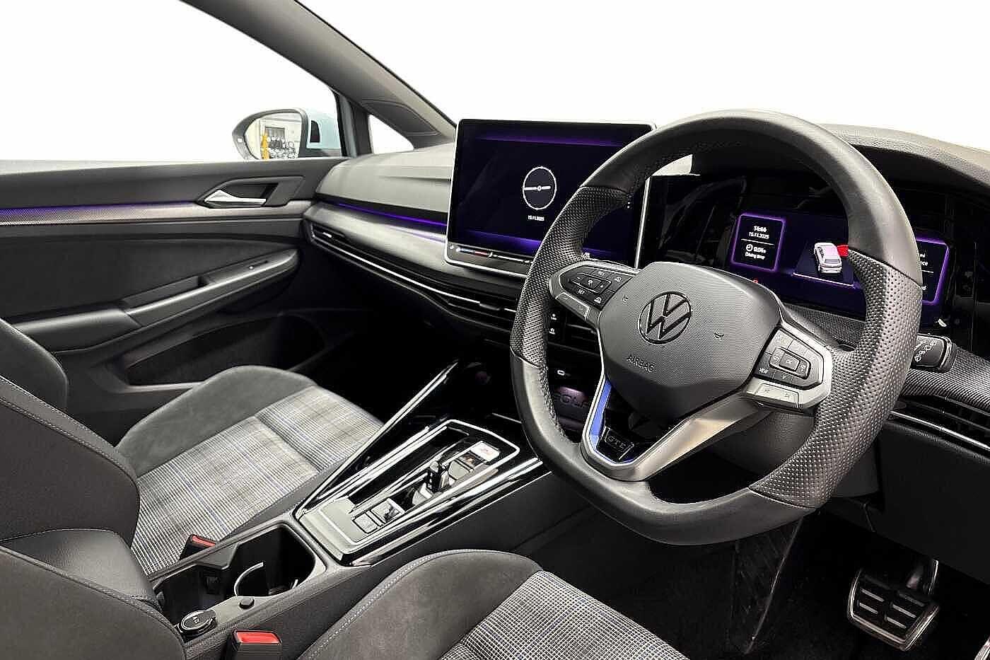 Used Volkswagen Golf 2025 for sale - 76654285: Photo 6