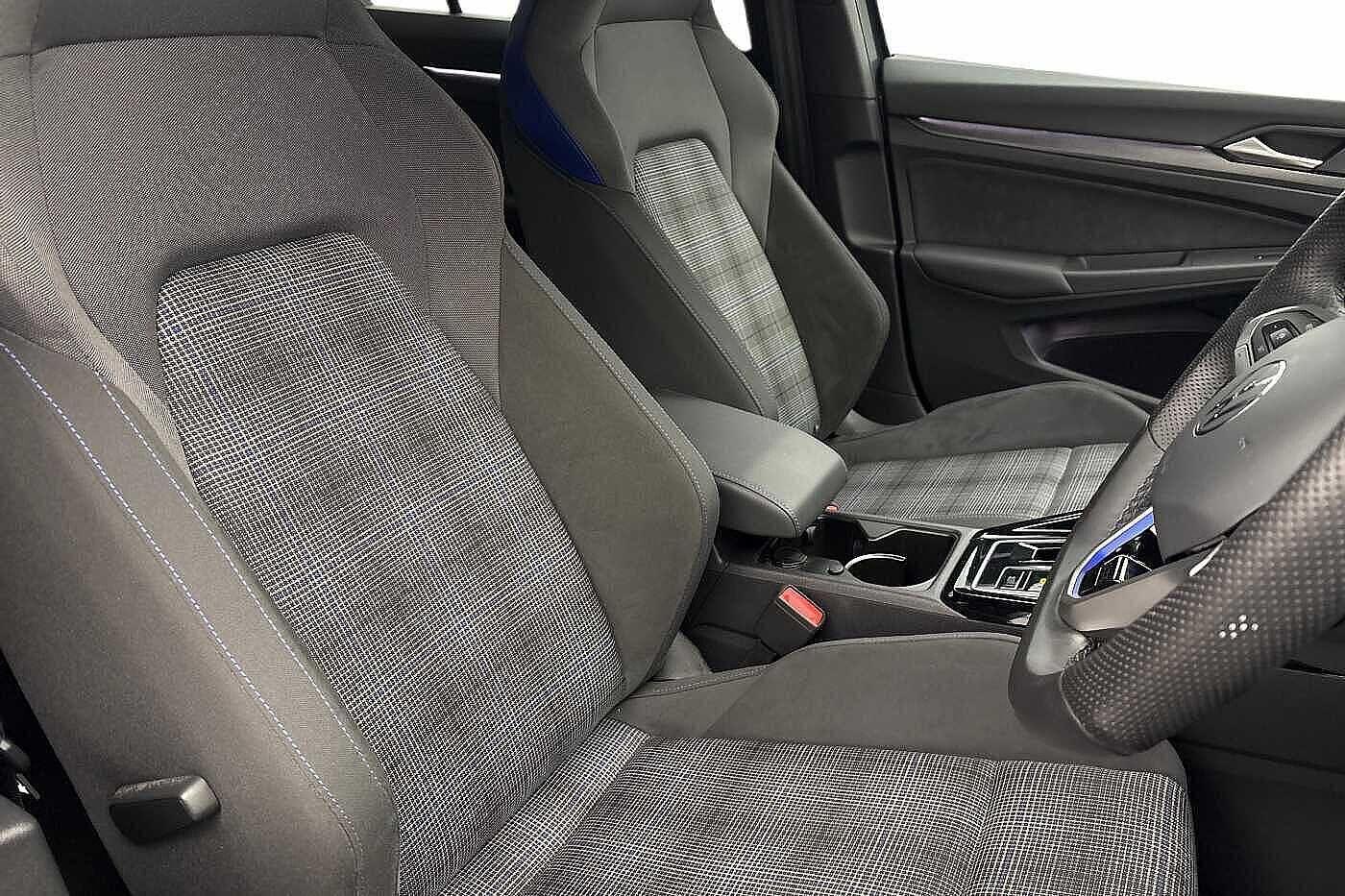 Used Volkswagen Golf 2025 for sale - 77820316: Photo 10