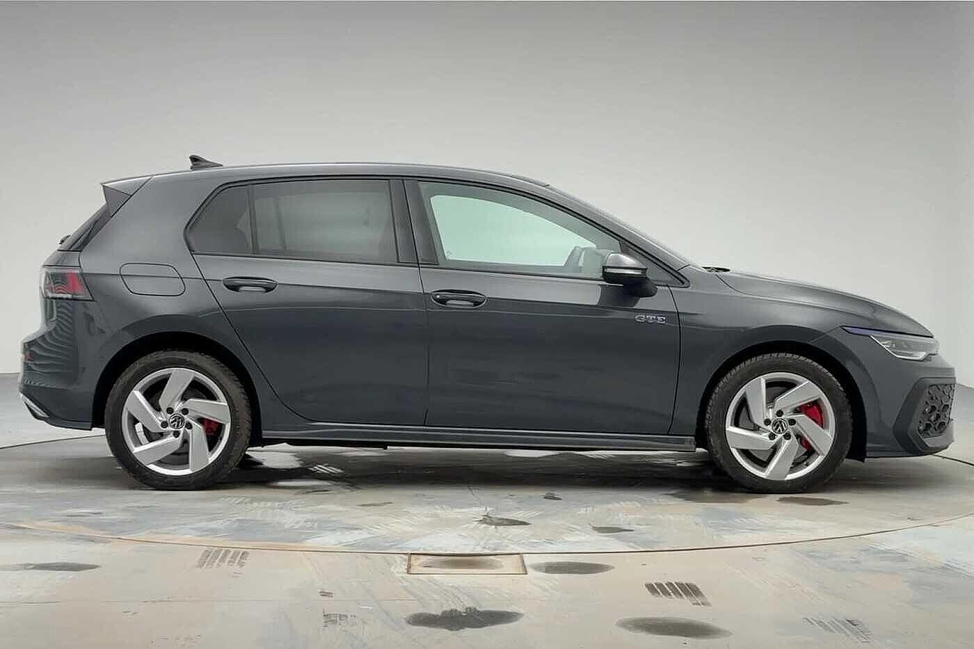 Used Volkswagen Golf 2025 for sale - 77820316: Photo 4