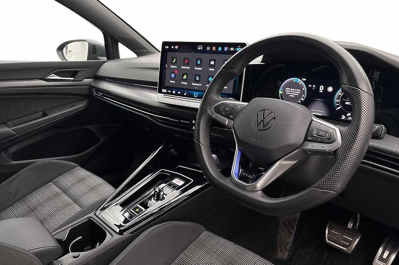 Used Volkswagen Golf 2025 for sale - 77820316: Photo 6