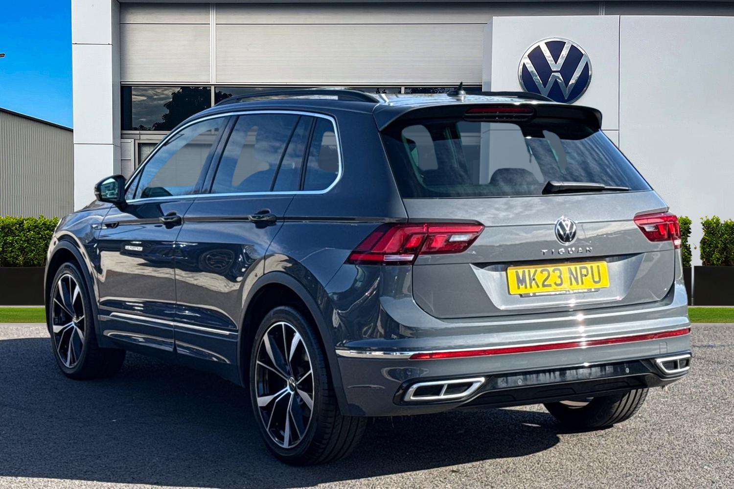 Used Volkswagen Tiguan 2023 for sale - 78213428: Photo 2