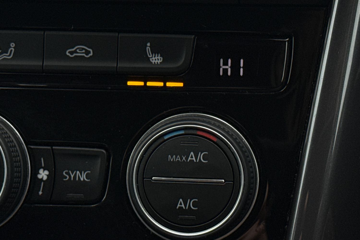 Used Volkswagen T-Roc 2021 for sale - 77500809: Photo 43