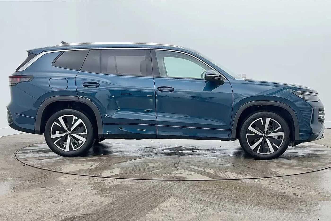 Used Volkswagen Touran 2025 for sale - 78079152: Photo 4