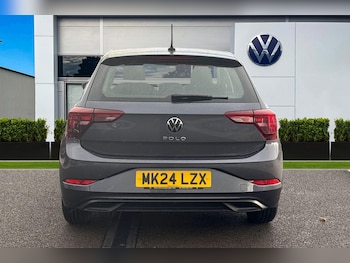 Used Volkswagen Polo 2024 for sale - 76429282: Photo