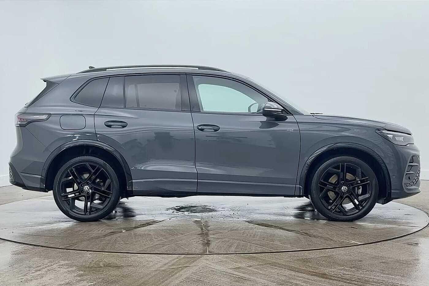 Used Volkswagen Tiguan 2025 for sale - 77582705: Photo 4