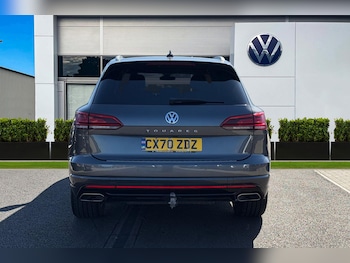 Used Volkswagen Touareg 2020 for sale - 76027179: Photo