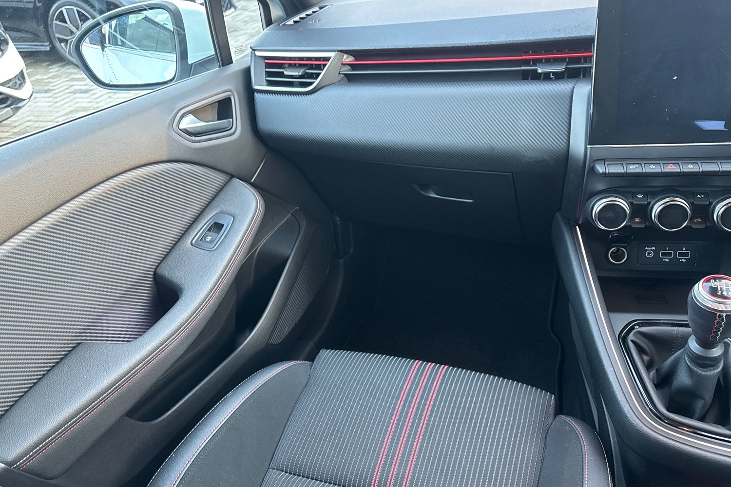 Used Renault Clio 2021 for sale - 76820153: Photo 14