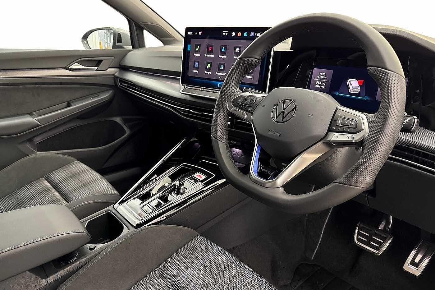 Used Volkswagen Golf 2025 for sale - 77152642: Photo 6