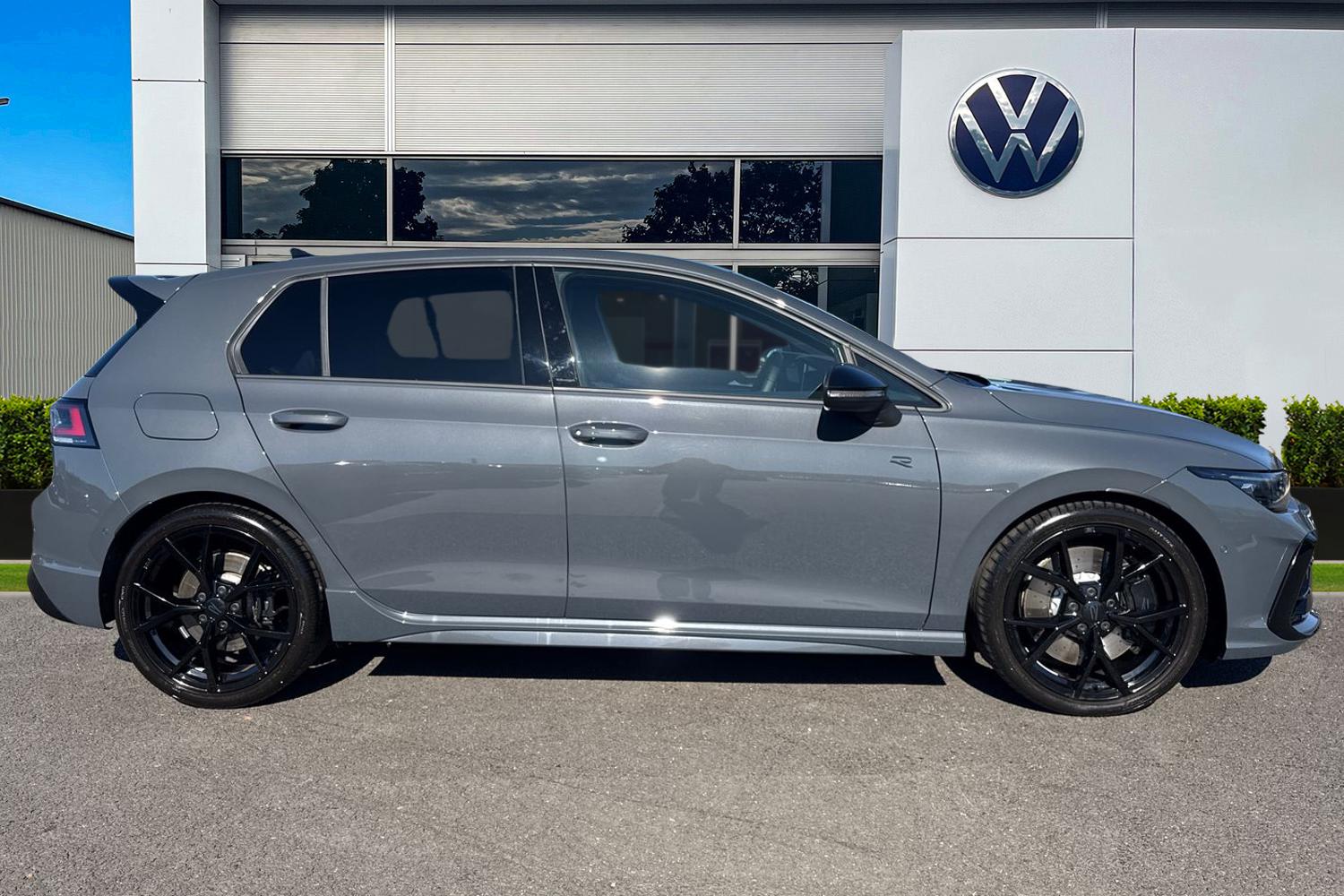 Used Volkswagen Golf 2026 for sale - 78155108: Photo 3