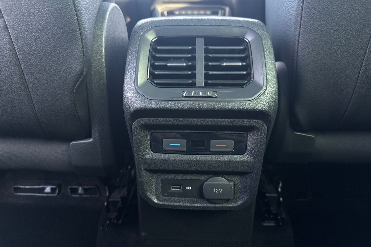 Used Volkswagen Tiguan 2020 for sale - 76863244: Photo 32