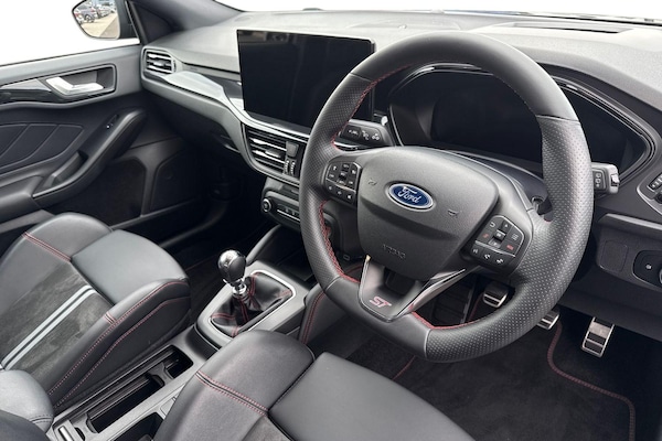 Used Ford Focus 2022 for sale - 76119867: Photo 13