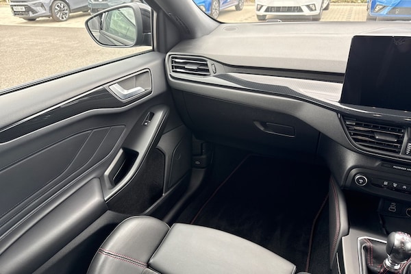 Used Ford Focus 2022 for sale - 76119867: Photo 19