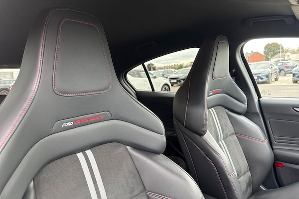 Used Ford Focus 2022 for sale - 76119867: Photo 23