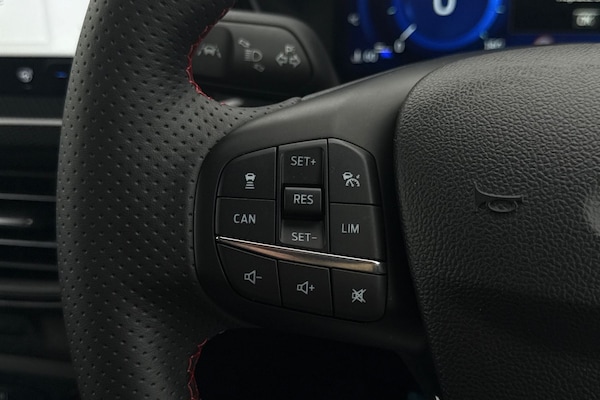 Used Ford Focus 2022 for sale - 76119867: Photo 35