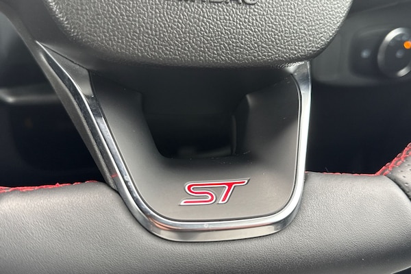 Used Ford Focus 2022 for sale - 76119867: Photo 37