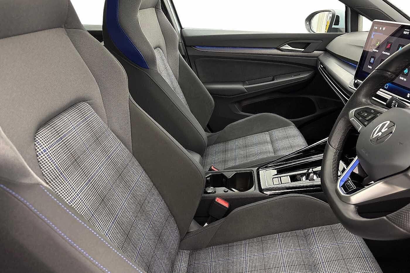 Used Volkswagen Golf 2025 for sale - 77666212: Photo 10