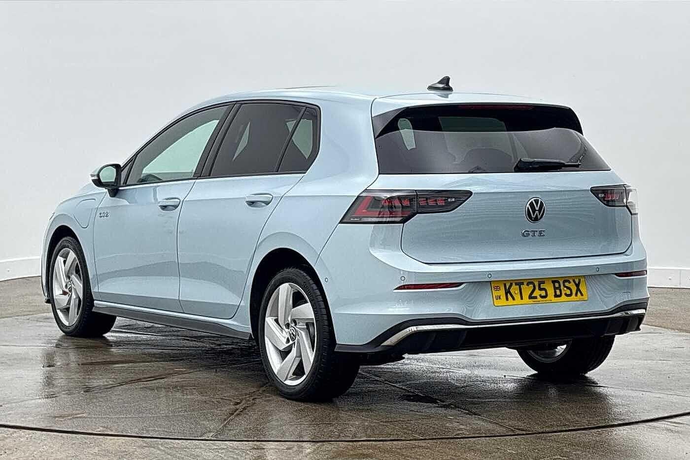 Used Volkswagen Golf 2025 for sale - 77666212: Photo 3