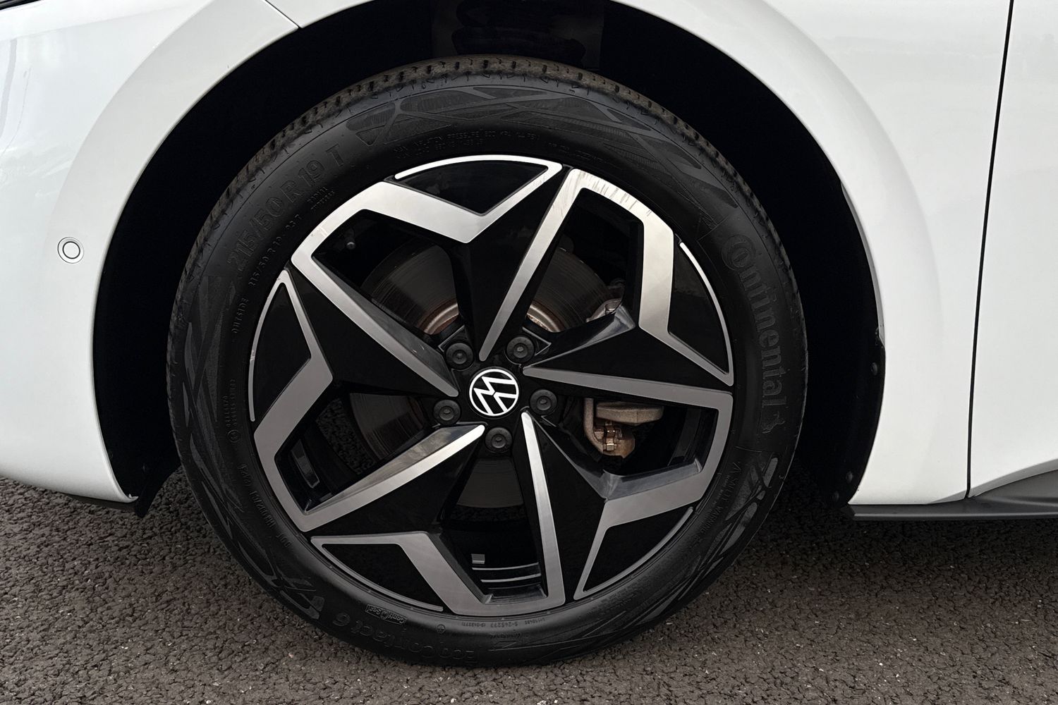 Used Volkswagen ID.3 2023 for sale - 78052659: Photo 11