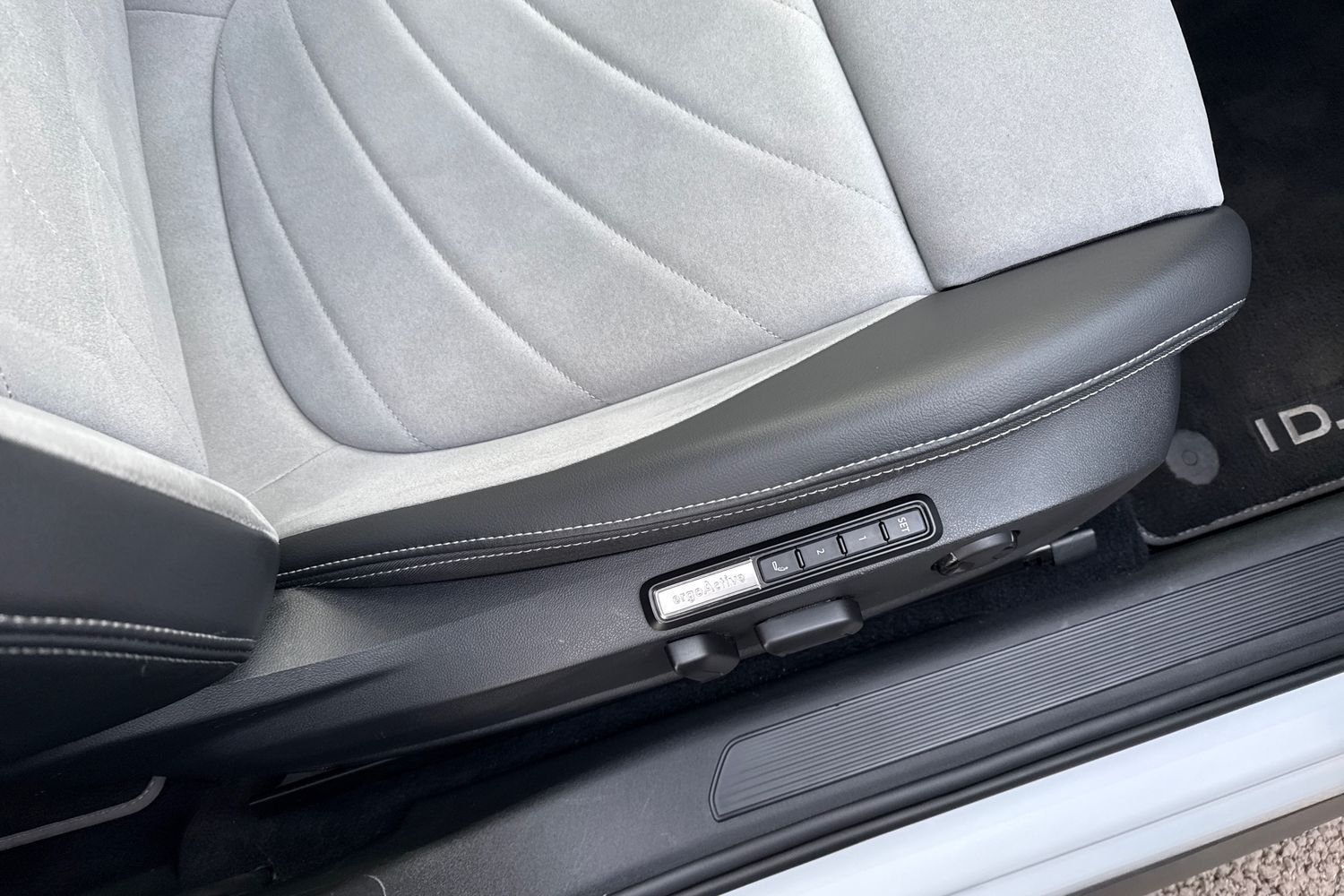 Used Volkswagen ID.3 2023 for sale - 78052659: Photo 34