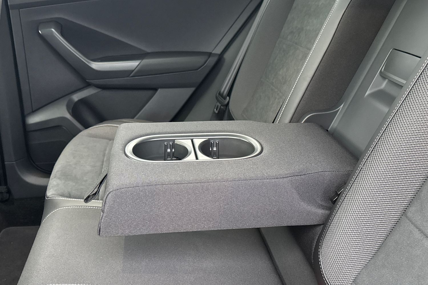 Used Volkswagen T-Roc 2026 for sale - 77399693: Photo 27