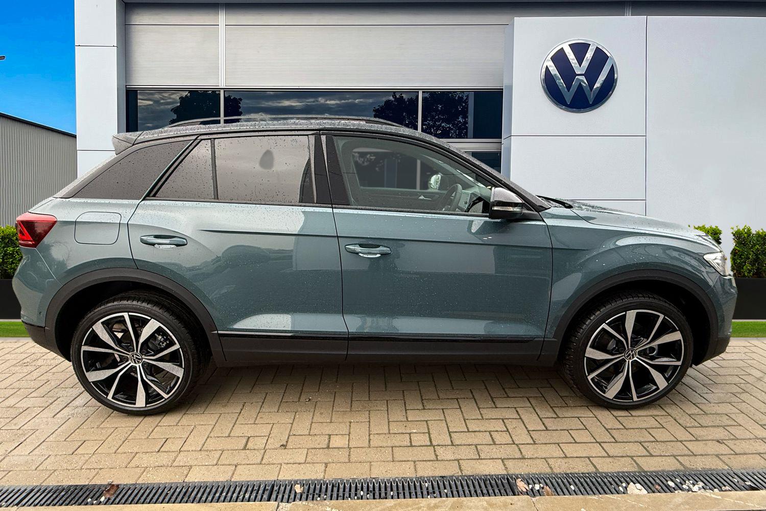 Used Volkswagen T-Roc 2026 for sale - 77399693: Photo 3