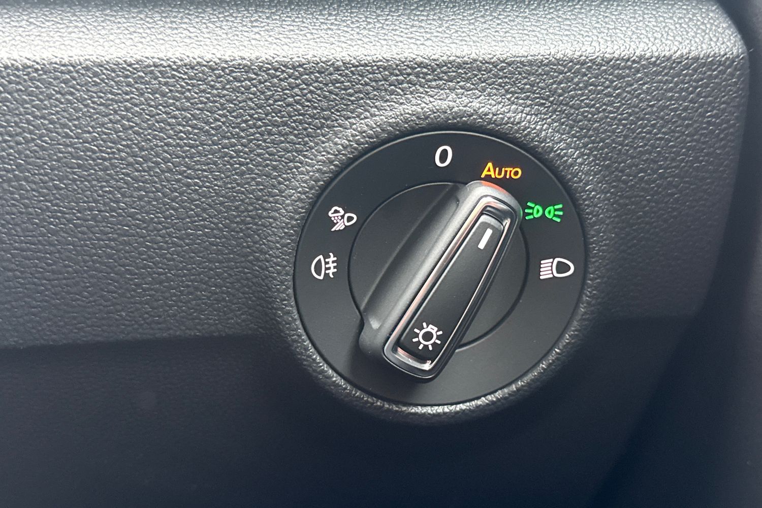 Used Volkswagen T-Roc 2026 for sale - 77399693: Photo 33