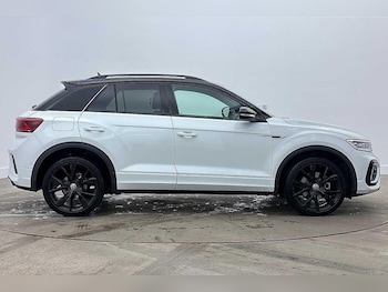 Used Volkswagen T-Roc 2025 for sale - 78566577: Photo