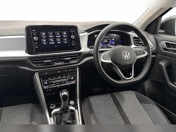 Used Volkswagen T-Roc 2025 for sale - 79068645: Photo