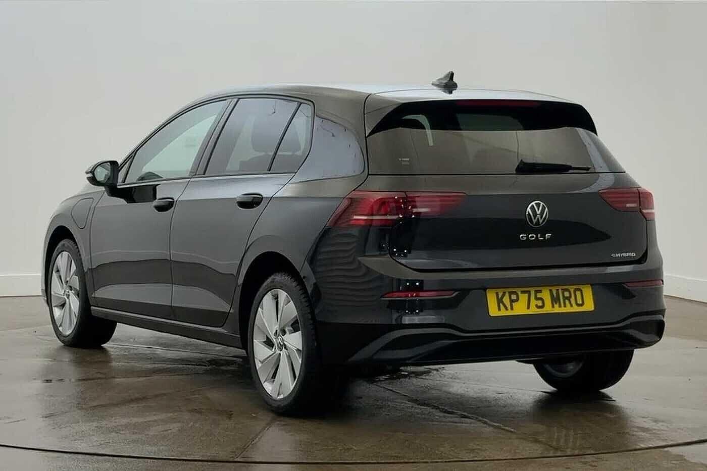 Used Volkswagen Golf 2025 for sale - 77287187: Photo 3