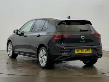 Used Volkswagen Golf 2025 for sale - 77287187: Photo