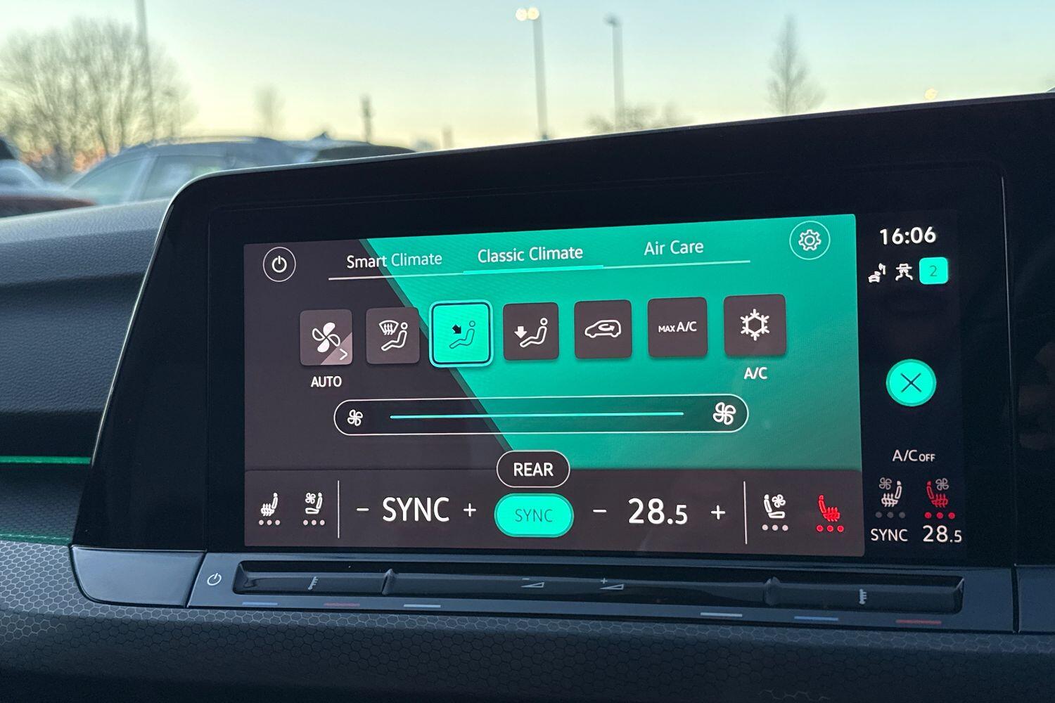 Used Volkswagen Golf 2022 for sale - 77199636: Photo 18