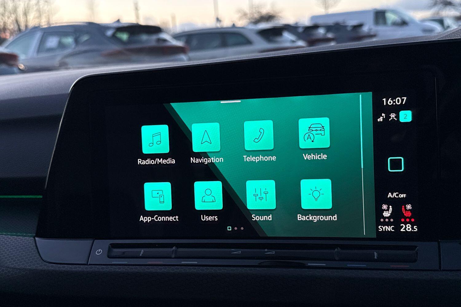 Used Volkswagen Golf 2022 for sale - 77199636: Photo 36