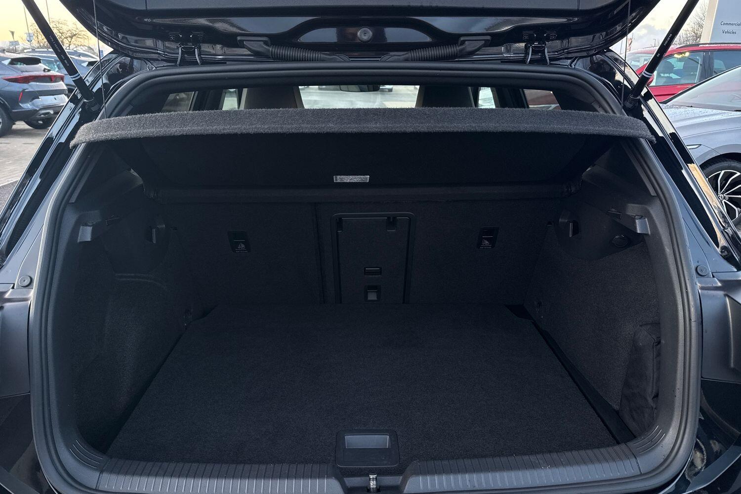 Used Volkswagen Golf 2022 for sale - 77199636: Photo 9