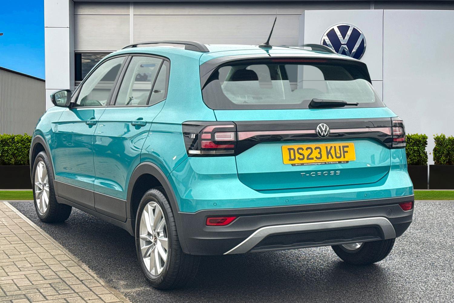 Used Volkswagen T-Cross 2023 for sale - 76985243: Photo 2