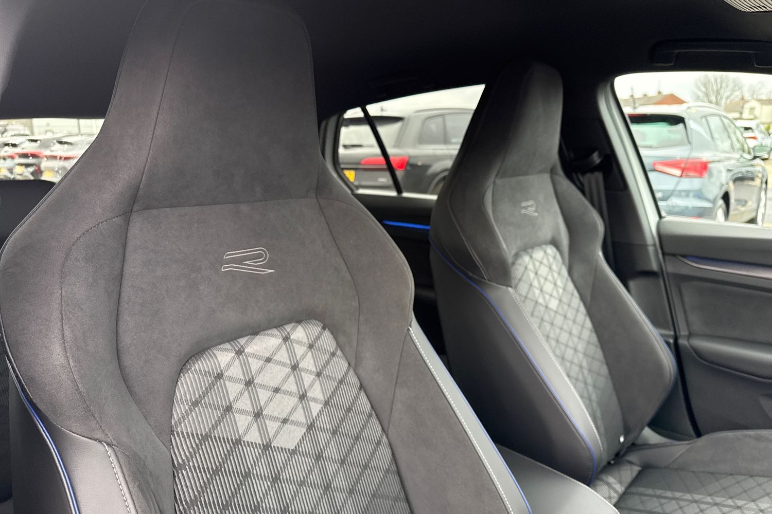 Used Volkswagen Golf 2024 for sale - 77820297: Photo 24