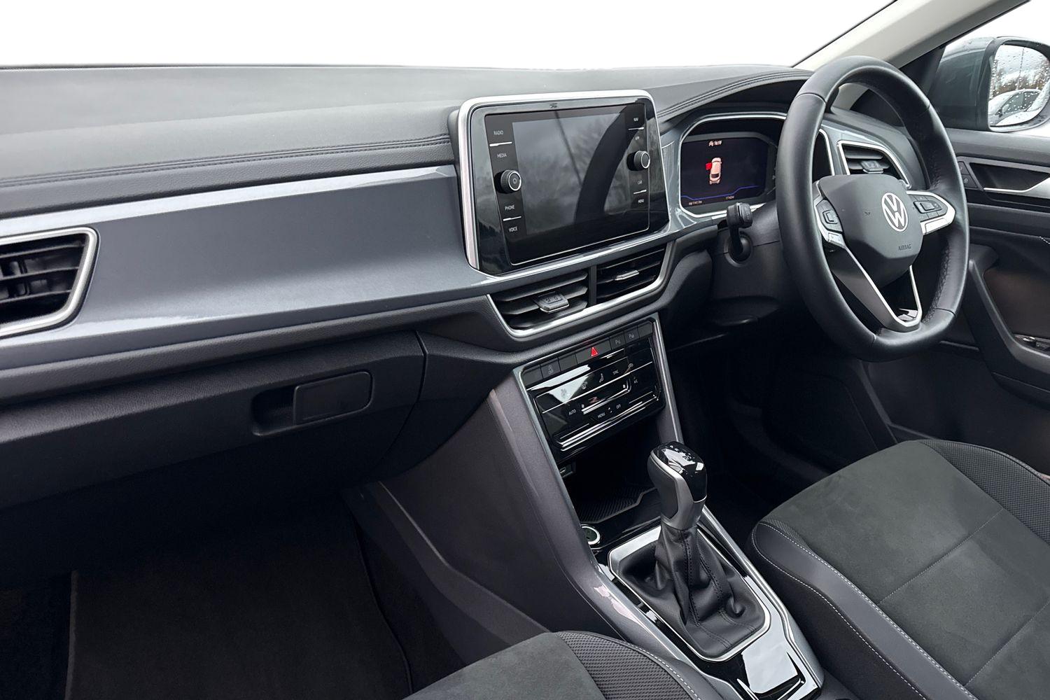 Used Volkswagen T-Roc 2024 for sale - 77334400: Photo 15