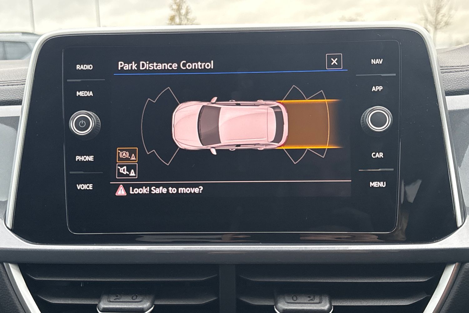 Used Volkswagen T-Roc 2024 for sale - 77334400: Photo 38