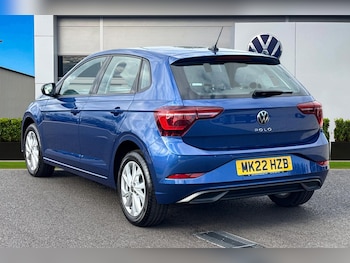 Used Volkswagen Polo 2022 for sale - 76057539: Photo 2