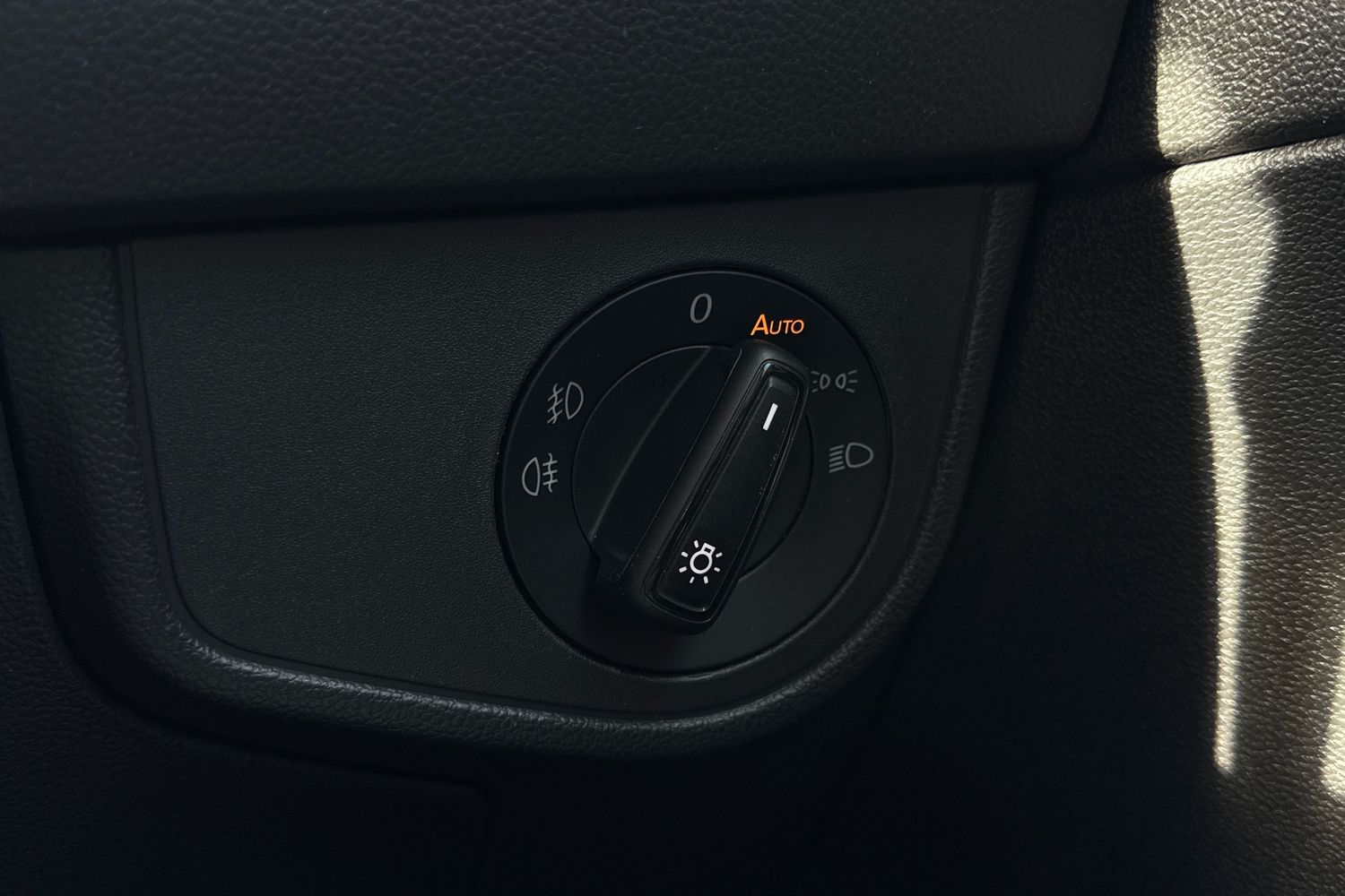 Used Volkswagen Polo 2022 for sale - 76057539: Photo 34