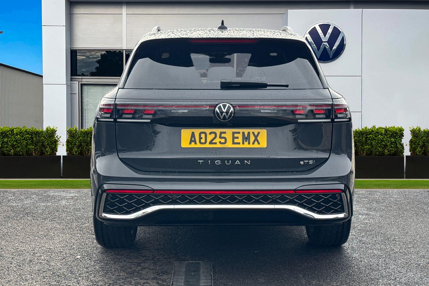 Used Volkswagen Tiguan 2025 for sale - 76182176: Photo 4