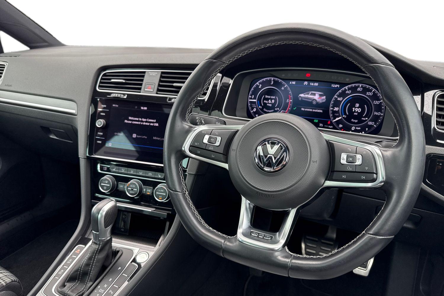 Used Volkswagen Golf 2018 for sale - 76330816: Photo 14