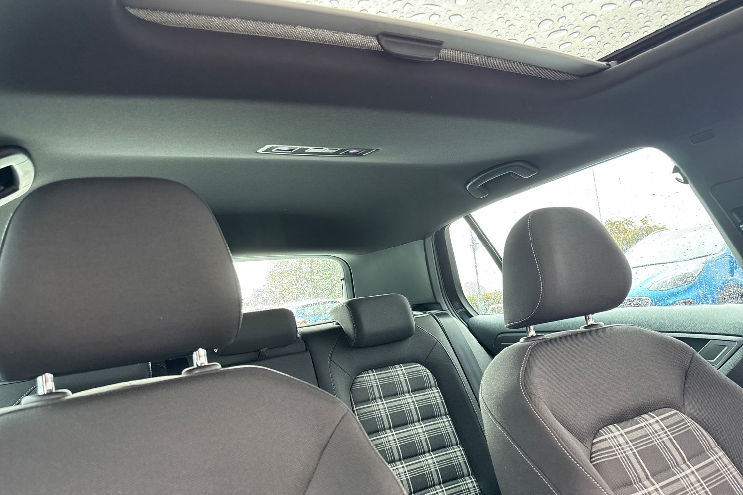 Used Volkswagen Golf 2018 for sale - 76330816: Photo 24