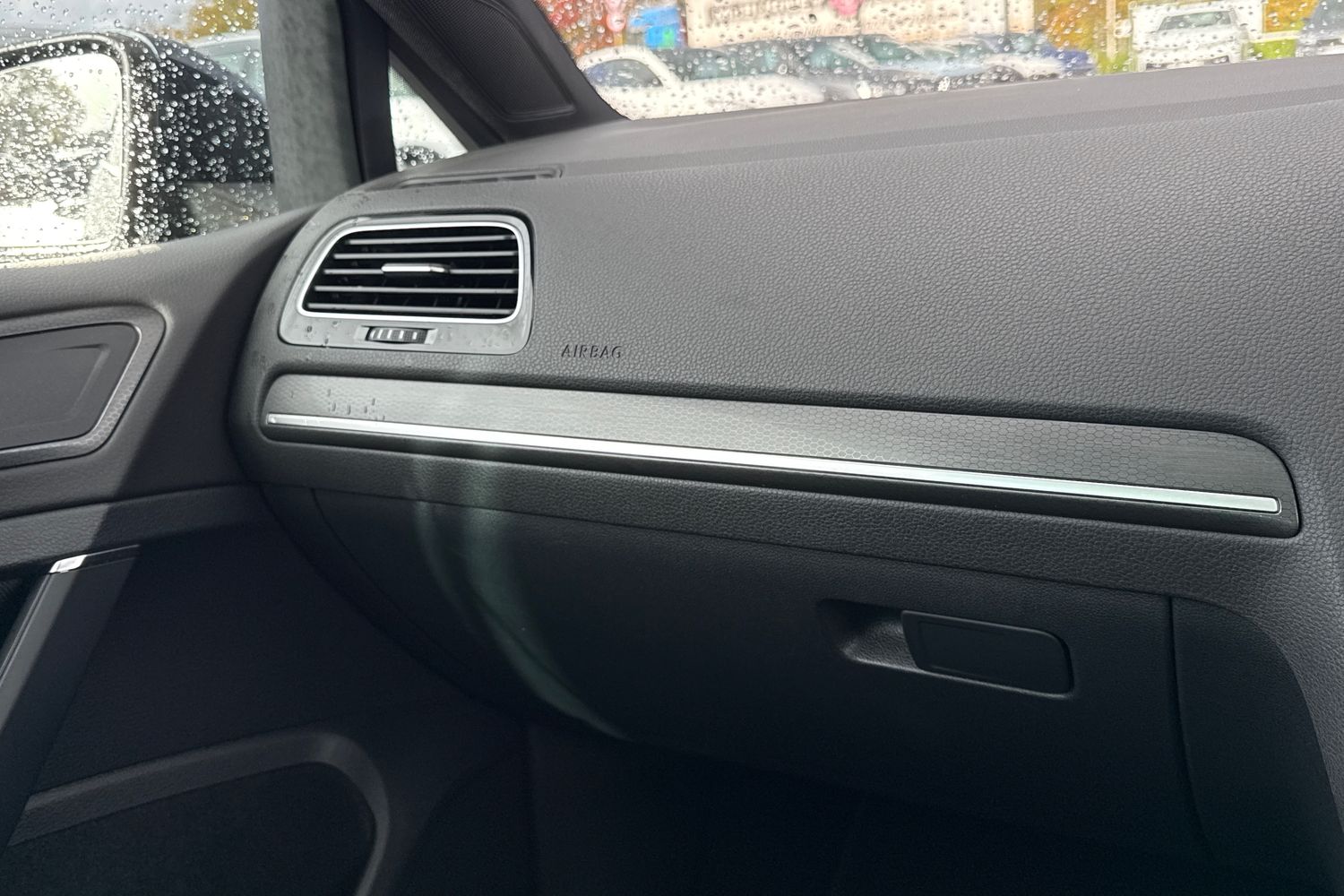 Used Volkswagen Golf 2018 for sale - 76330816: Photo 33
