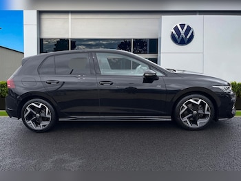 Used Volkswagen Golf 2025 for sale - 78611197: Photo