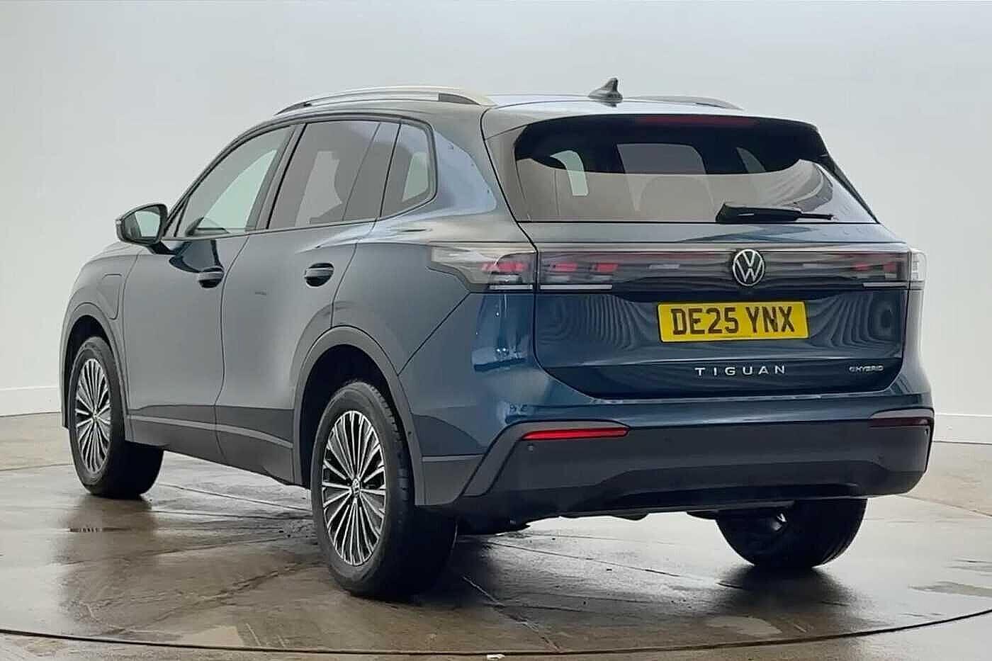 Used Volkswagen Tiguan 2025 for sale - 77546377: Photo 3